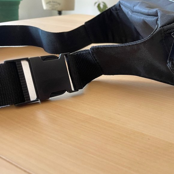 3For$20/ Campus 2000 Belt Bag // Fanny Pack - Picture 3 of 5